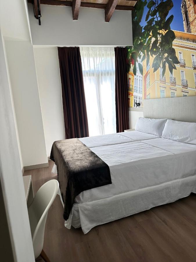 Hotel Bestprice Валенсія Екстер'єр фото
